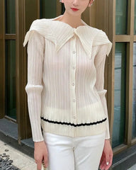 Unique Collar Plissé Blouse