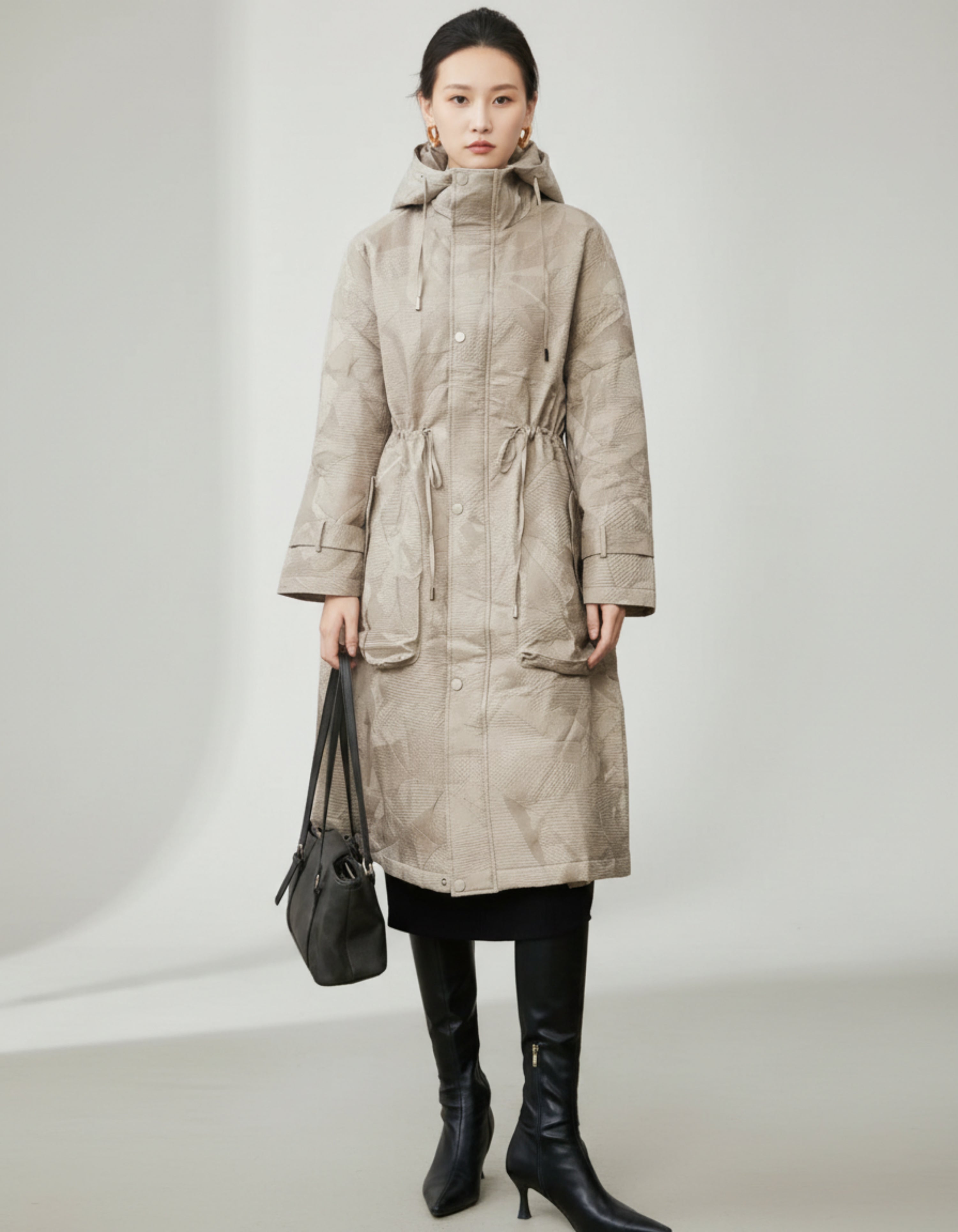 Designer Thick Pleats Plissé Quilted Coat Women’s