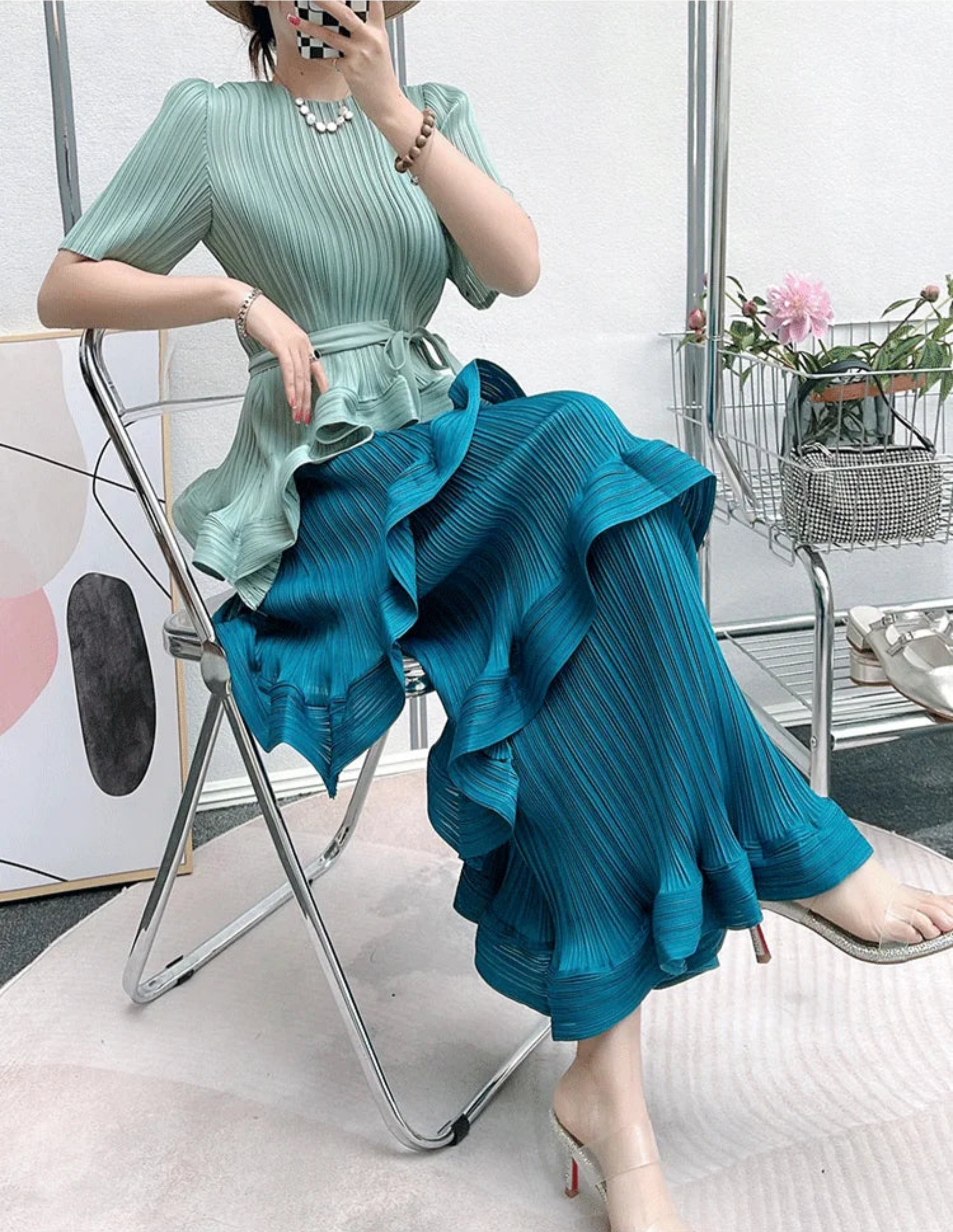 Elegant Cruise Resort Pleated Tiered Unique Dress - Japanese Pleats Plissé