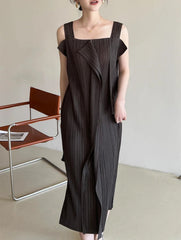Elegant Pleated Square Neck Dress