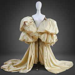  Exquisite Floor-Length Cape Coat