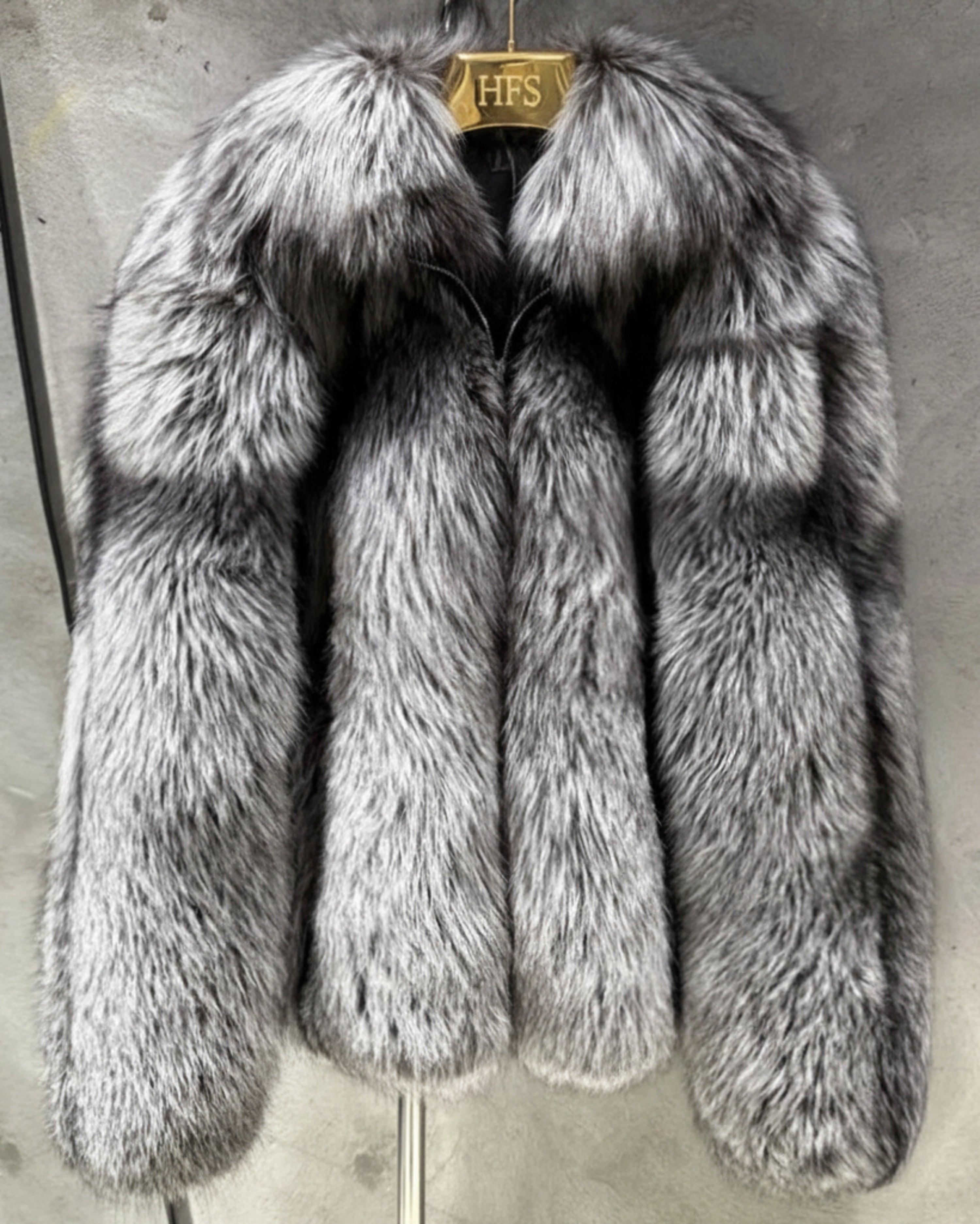 Fox Fur Coat - Full Fur, Zip Closure
