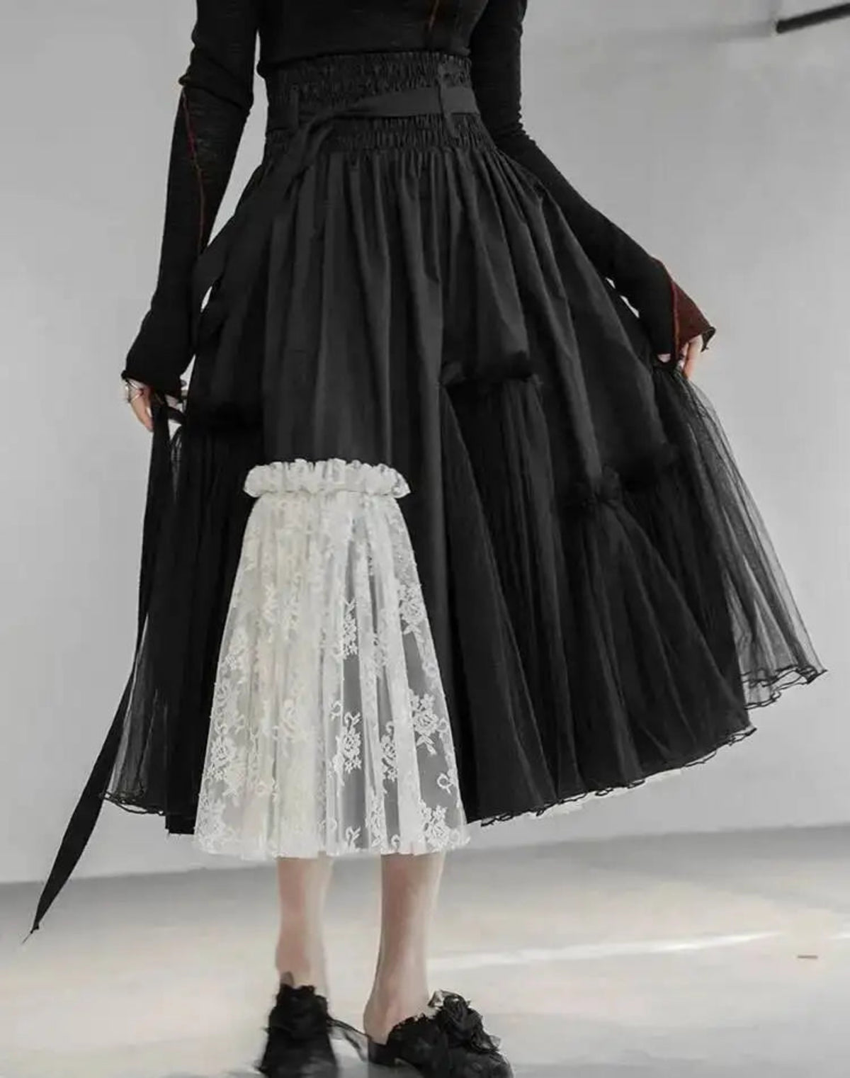 HEYFANCYSTYLE Avant-Garde Black Lace Pull-On Tulle Midi Skirt