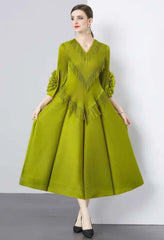 HEYFANCYSTYLE Designer Japanese Plisse Floral Cape Midi Dress