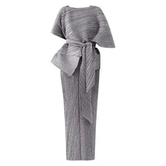 HEYFANCYSTYLE Japanese Women's Luxury Modest Pleated Dress & Cape