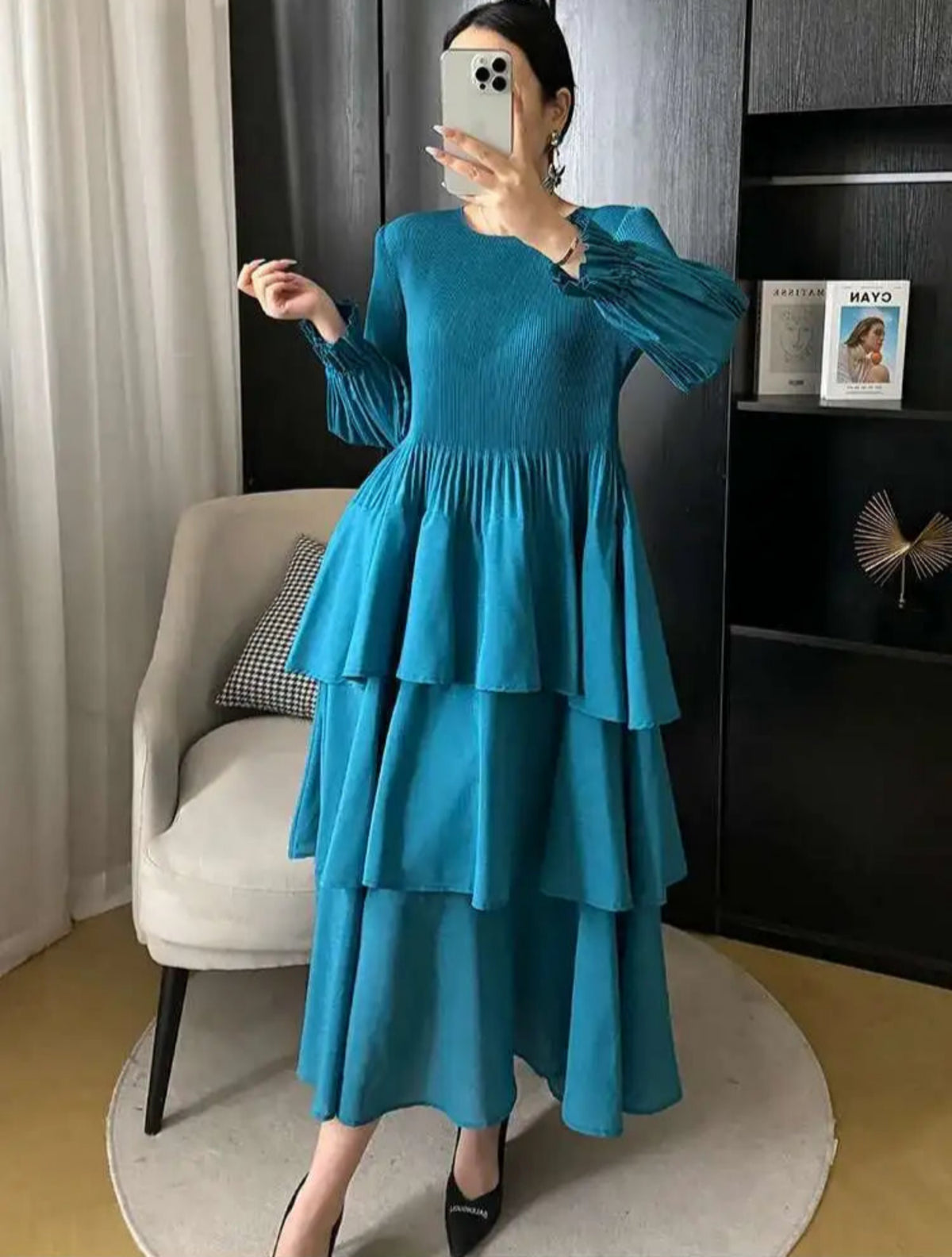 HEYFANCYSTYLE Women's Designer Japanese Pleated Lantern Sleeve Midi Dress