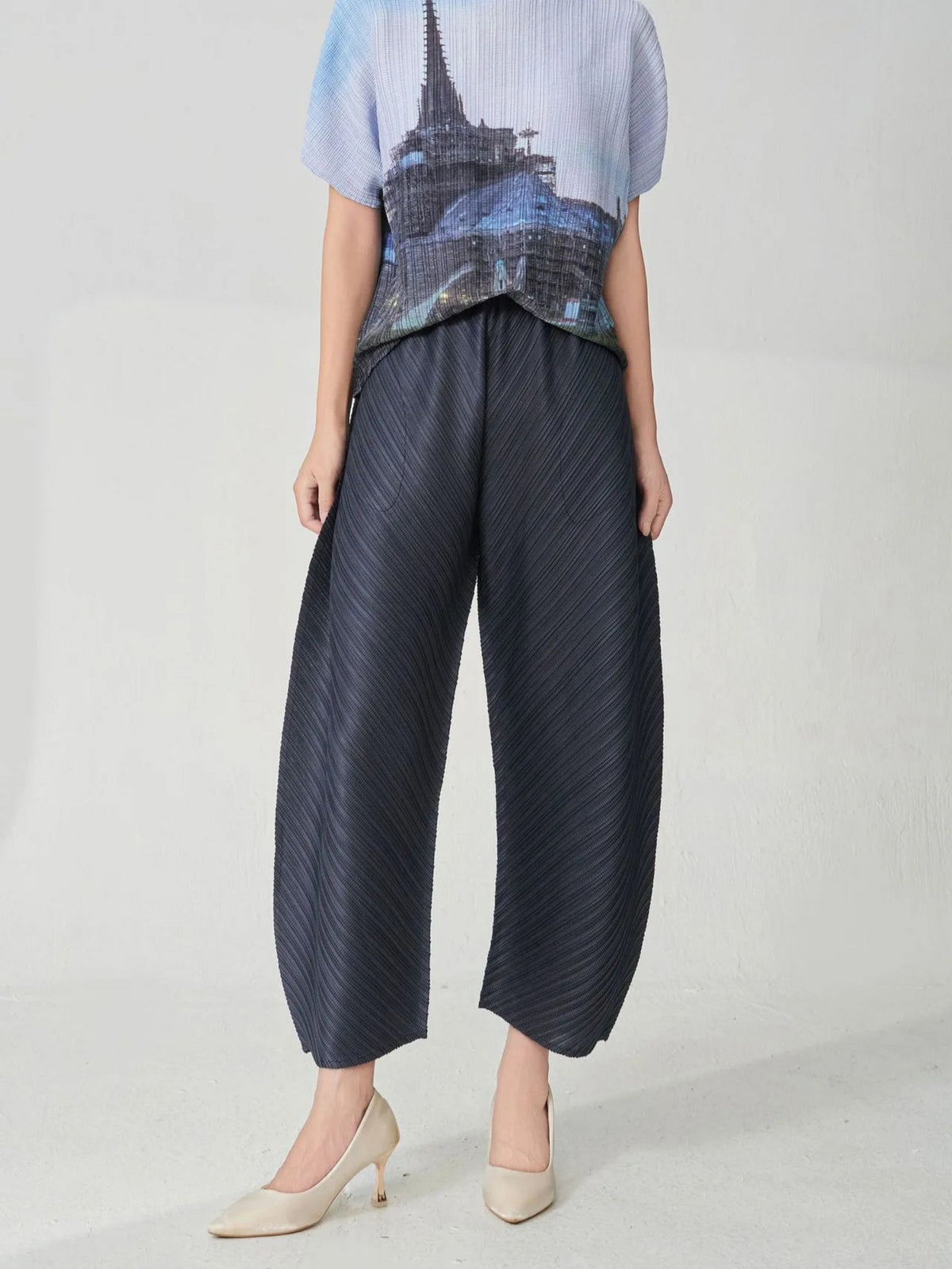 HEYFANCYSTYLE Women's Luxe Plissé Japanese Pleated Palazzo Pants