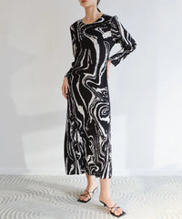 Japanese Pleats Plissé Luxury Designer Maxi Dress - Black/White Marble Long Sleeve