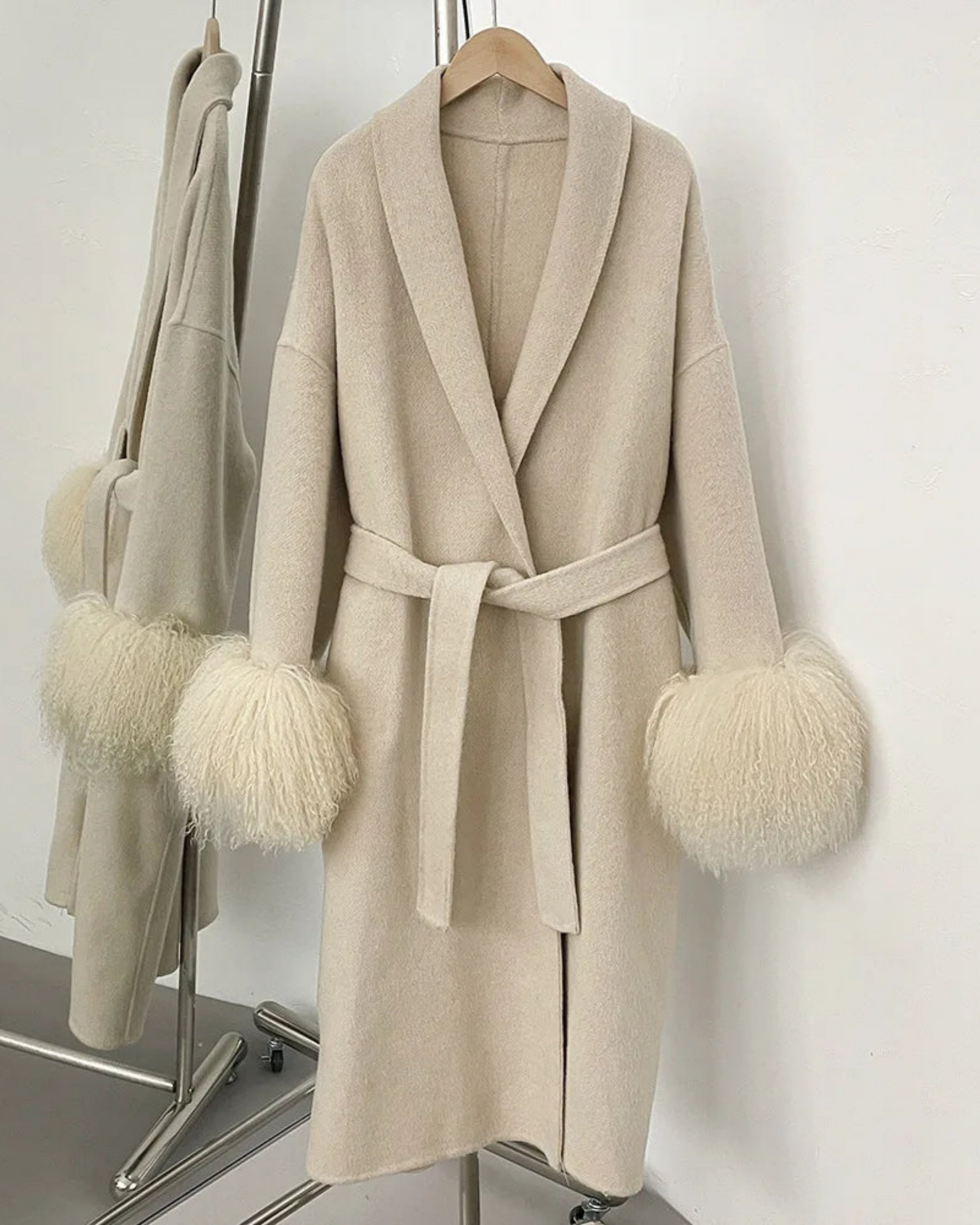 Luxury Designer 70% Wool Long Coat Fur Cuff Shawl Collar Wrap Style Winter Outerwear