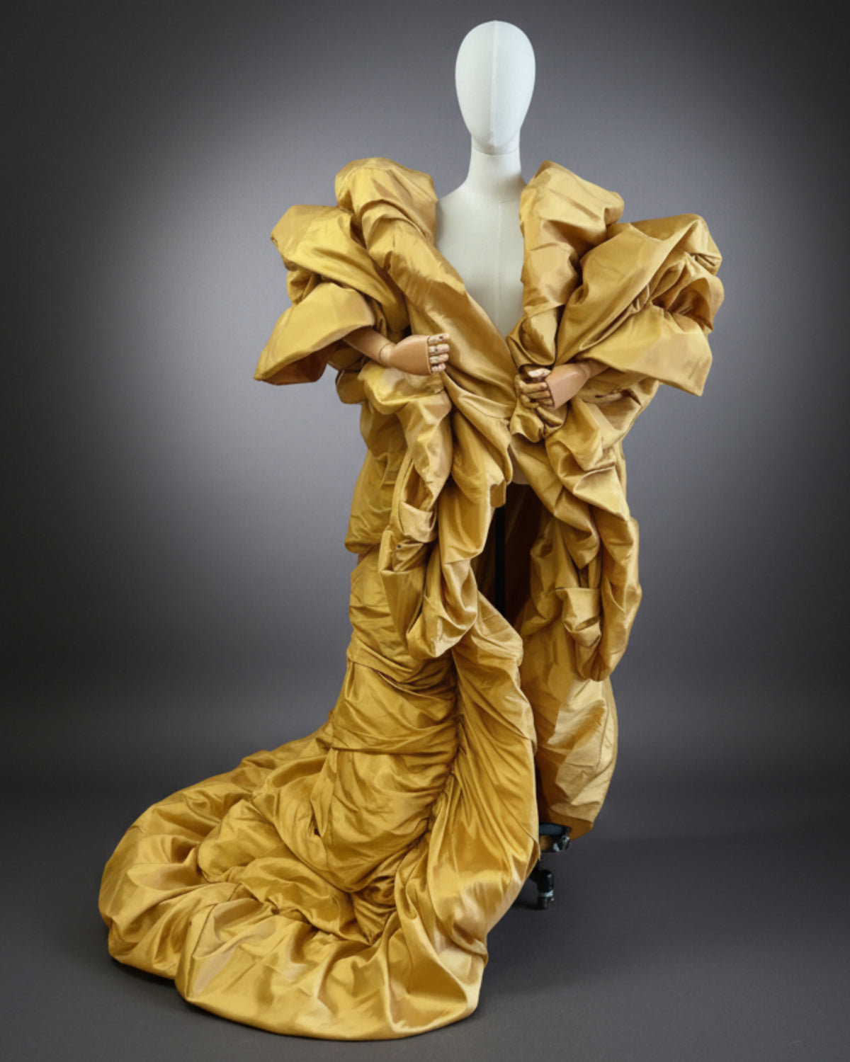 Luxury Designer Evening Gala Coat Taffeta