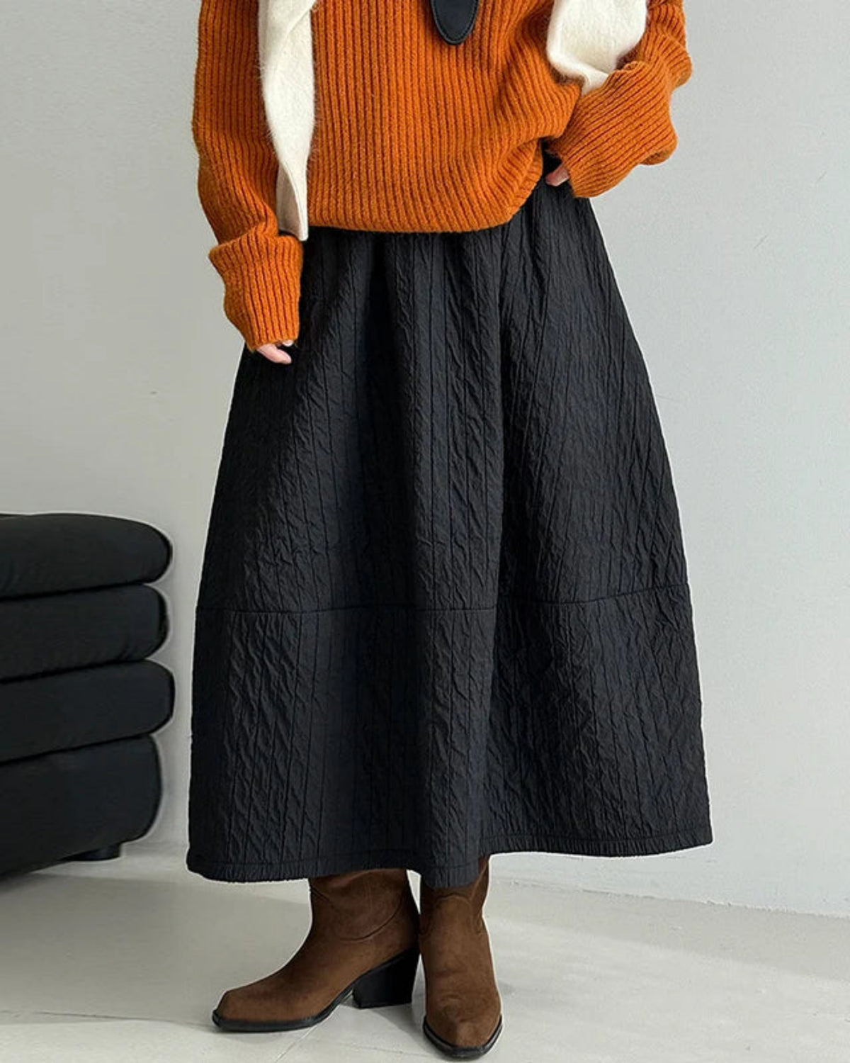 Luxury Fleece-Lined Crinkled Flared Skirt – Designer Warm Winter