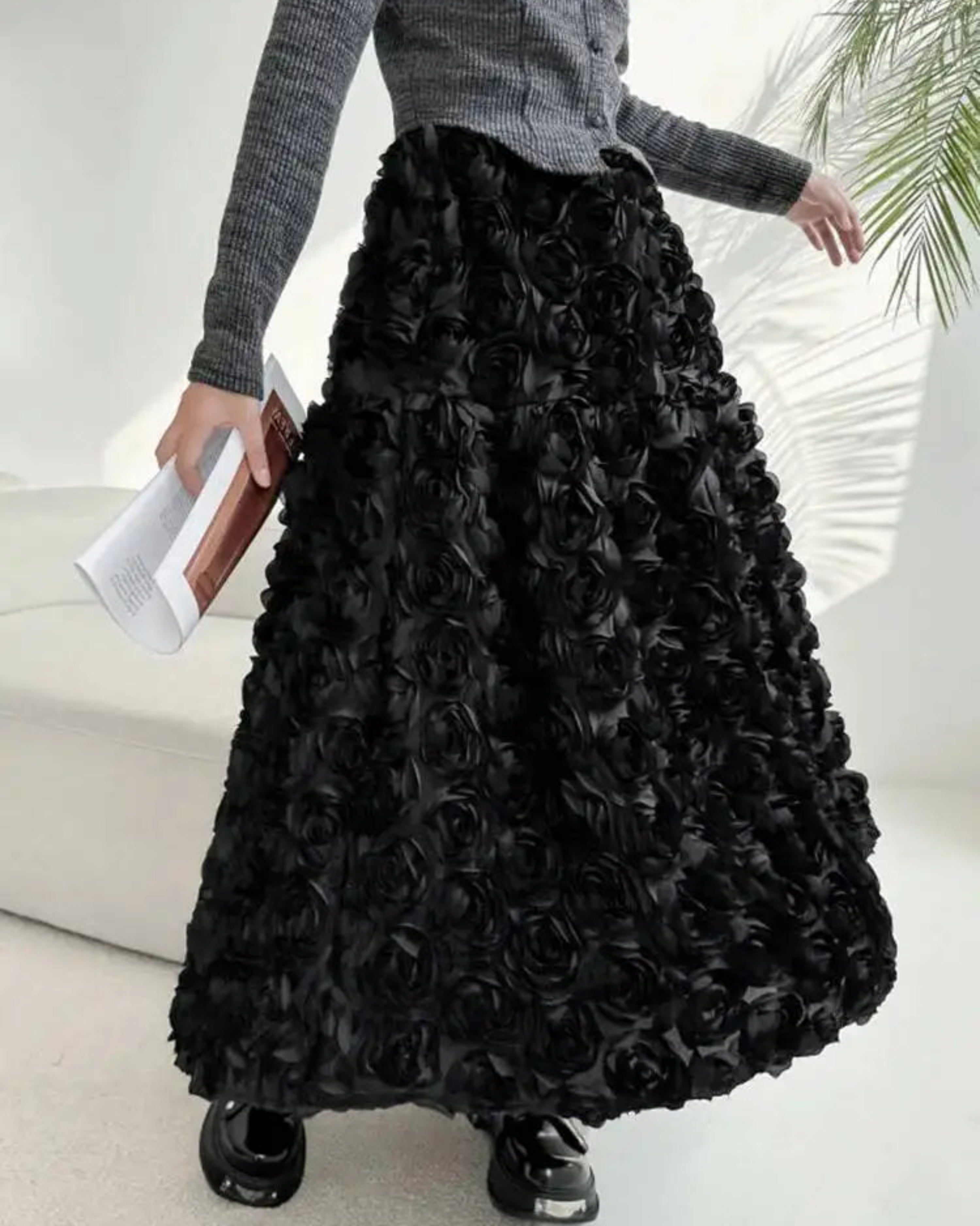 Luxury Floral Appliqué Midi Skirt – High-Waist Designer A-Line