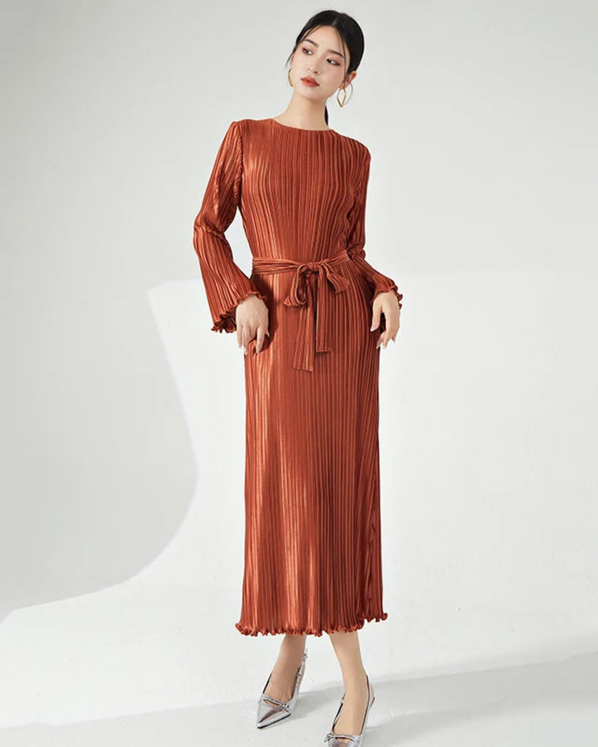 Luxury Formal Cruise Resort Wear – Japanese Plissé Pleated Midi Dress