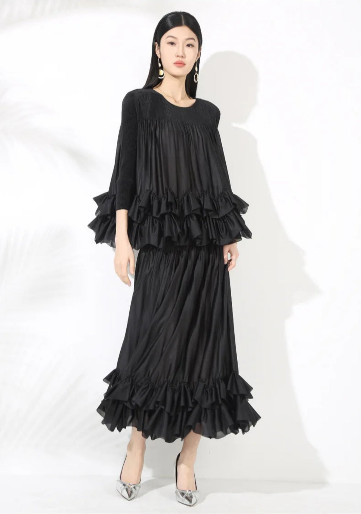 Luxury Ruffled Pleated Skirt Set – Elegant Evening & Cocktail Wear