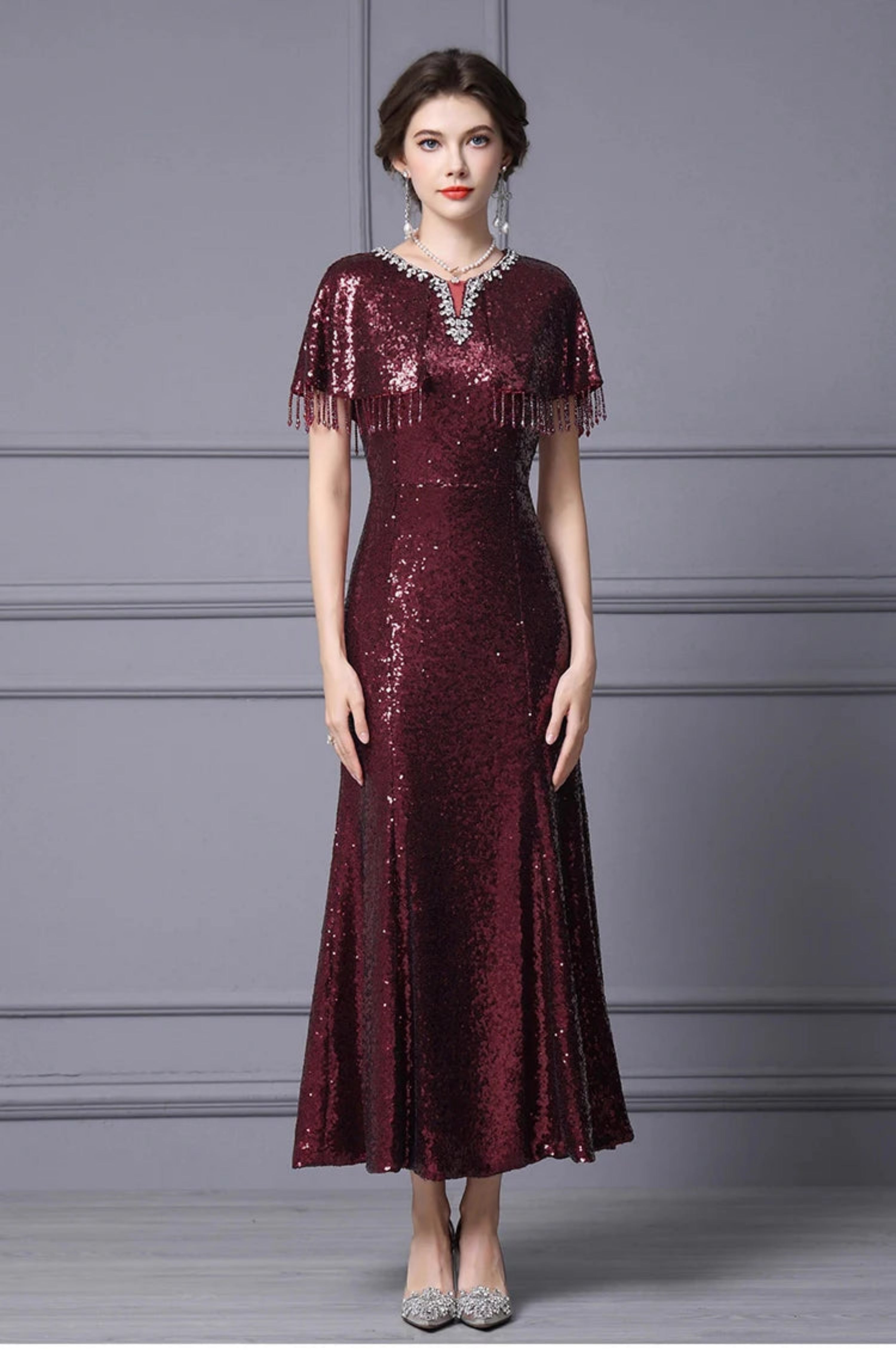 Luxury Sequin Evening Dress with Cape Sleeves Formal Event