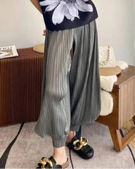 Plissé Pleats Sculptural Lantern Pants