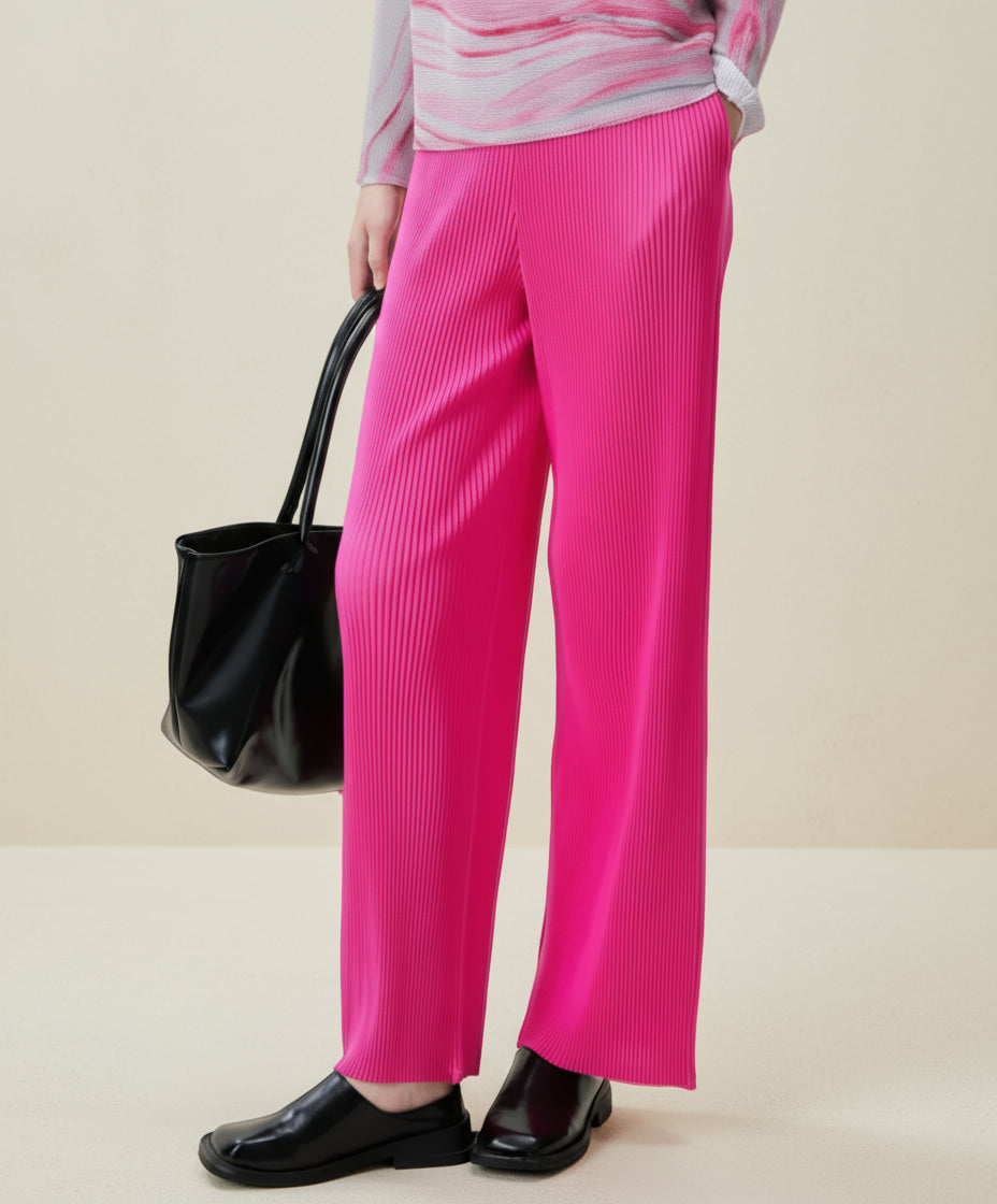 Premium Plissé Wide-Leg Trousers – Comfortable High-Rise Designer Fit