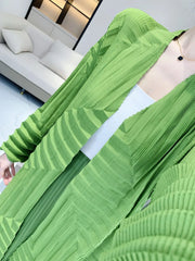 Tailored Fit Japanese Pleated Duster