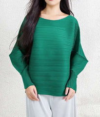 Elegant Plissé Boatneck Top