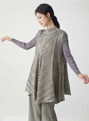 Luxury Formal Metallic Pleats Set