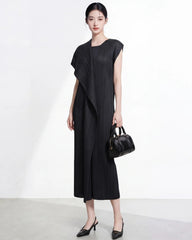 Asymmetric Pleated Sleeveless Dress