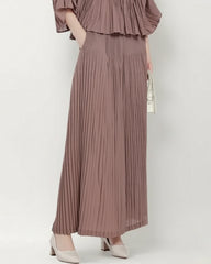 Elegant Plissé Wide-Leg Pants
