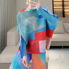 Luxury Wave Pleated Blouse