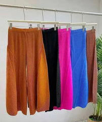 Travel Pleated Wide-Leg Pants