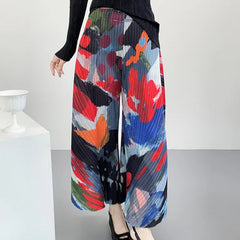 Luxe Plissé Pull-On Pants