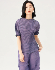 Truly Plissé Pleated 3/4 Sleeve Top