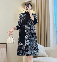 Loose-Fit Pleated Tunic Top