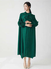 Elegant Pleated Floral Sleeve Dress