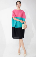 Elegant Pleated Tunic Dress