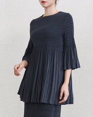 Luxury Pleats Flared-Cuff Top