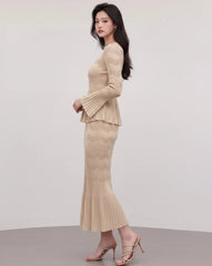 Elegant Plissé Peplum Skirt Set