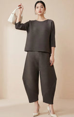 Contemporary Pleated 2-Piece