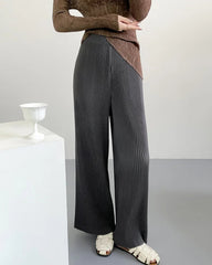 Women's Pleated Luxury Pants