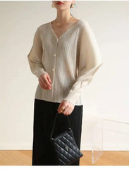 Casual Elegance Plissé Cardigan