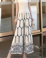 Luxury Petite Plissé Palazzo Pants