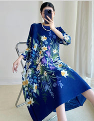 Luxury Floral Midi Dress - Truly Pleated 3/4 Sleeves