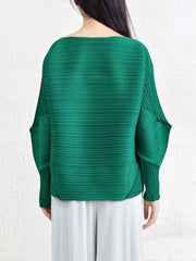 Elegant Plissé Boatneck Top