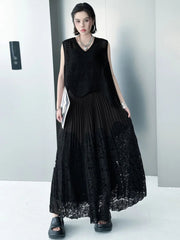 Two-Tone Pleated Lace Skirt