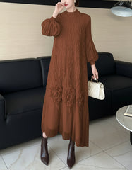 Elegant Balloon-Sleeve Pleated Dress