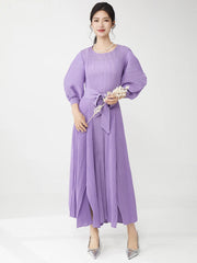 Elegant Stretch-Fit Pleated Dress