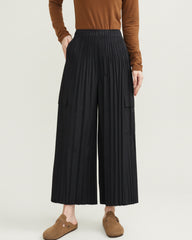 Premium Wide-Leg Pleats Trousers