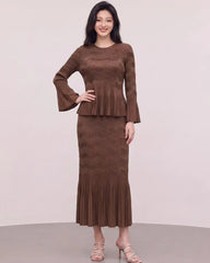 Elegant Plissé Peplum Skirt Set