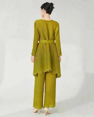 2-Piece Luxe Plissé Pant Suit