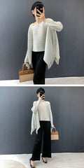 Travel Plissé Batwing Top