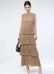 Elegant Plissé Sleeveless Dress