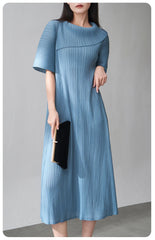 Balloon-Sleeve Pleated Dress